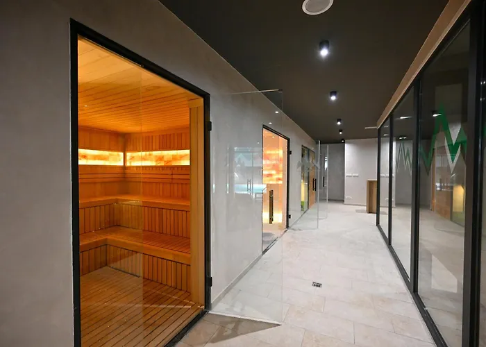 Sd Lux アパート ズラティボール