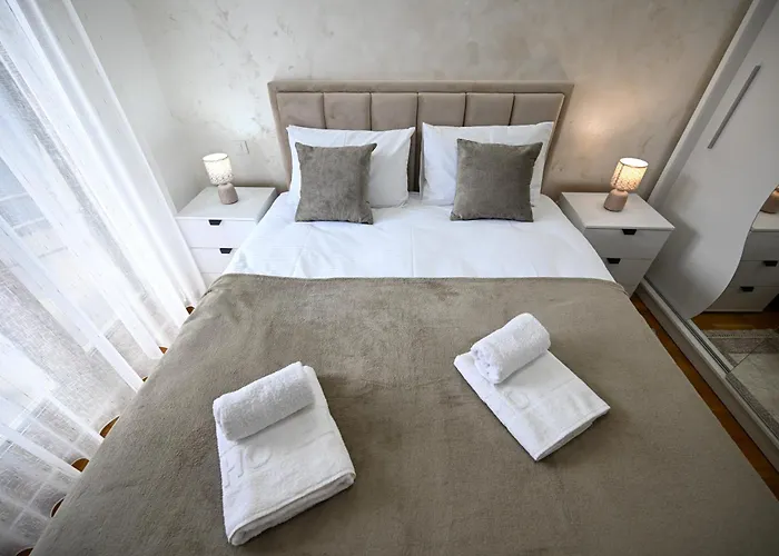 アパート Sd Lux *