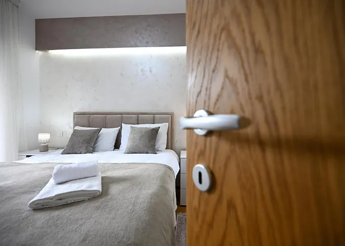 Sd Lux ズラティボール