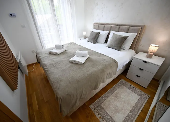 アパート Sd Lux *